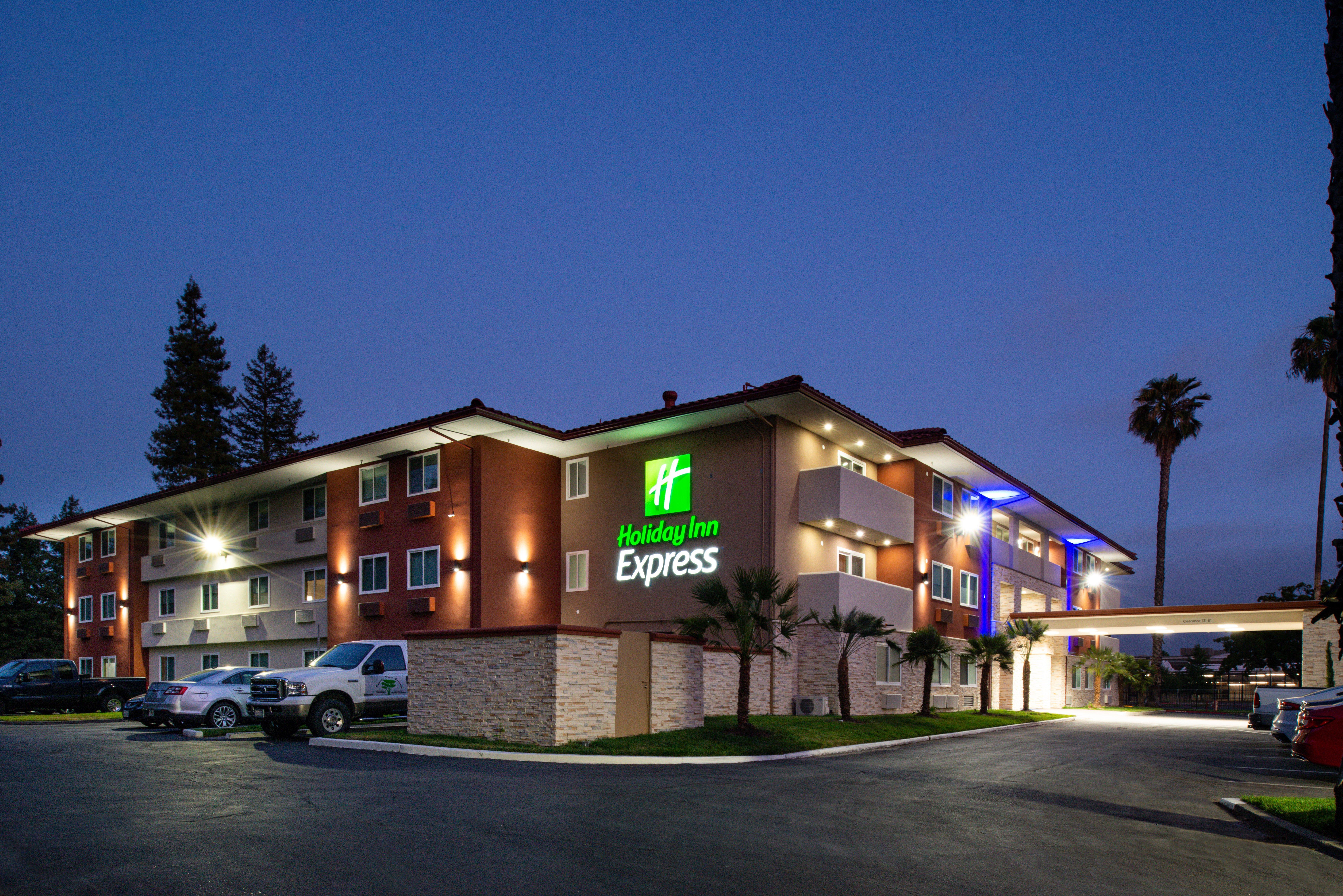 Holiday Inn Express - Santa Rosa North By Ihg Екстериор снимка