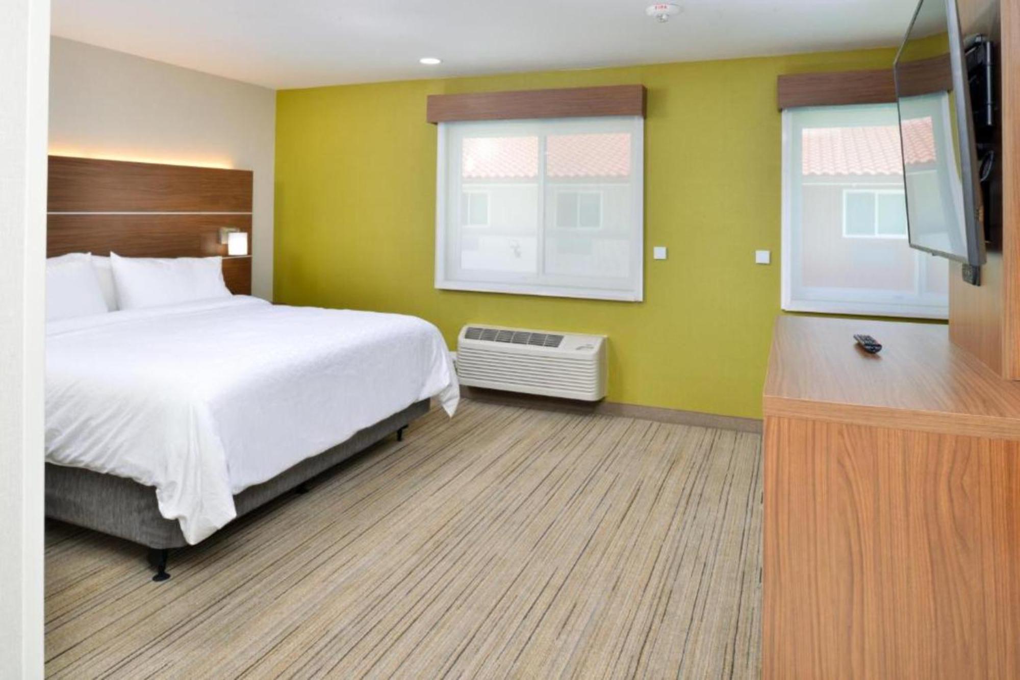 Holiday Inn Express - Santa Rosa North By Ihg Екстериор снимка